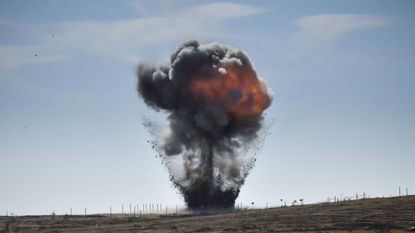 Взрыв, фото из архива - Sputnik Азербайджан