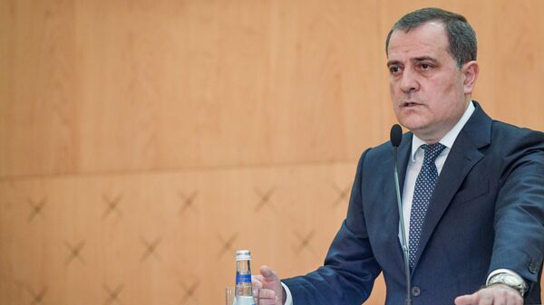 Министр иностранных дел Азербайджана Джейхун Байрамов  - Sputnik Азербайджан
