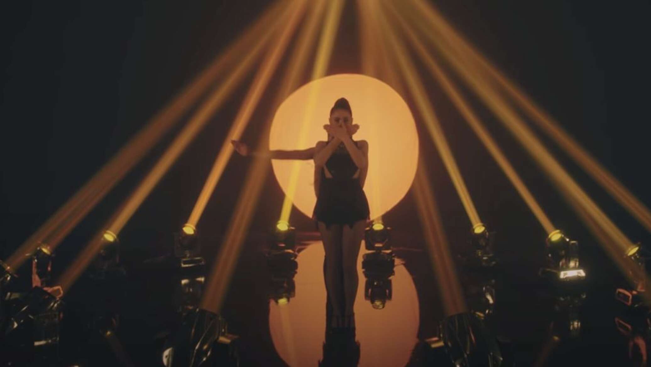 эфенди мата хари евровидение. харе клип. вспоминай, ха ри! сериал. кришна всепривлекающий. Efendi mata hari клип.