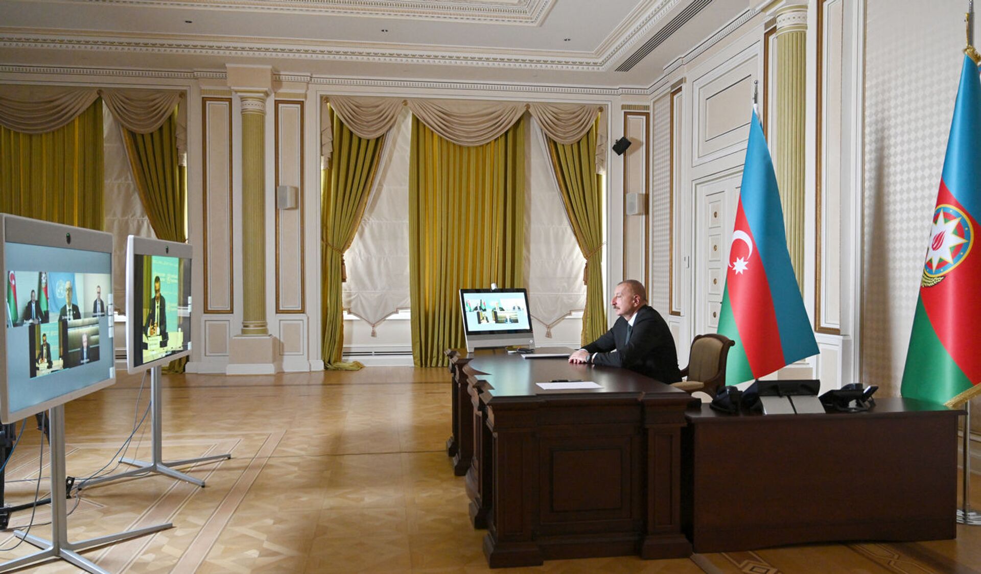 Президент: дискриминация, наблюдаемая в распределении вакцин, вызывает разочарование - Sputnik Азербайджан, 1920, 01.04.2021