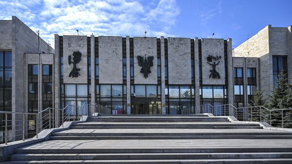 Здание Московского государственного института международных отношений Министерства иностранных дел Российской Федерации (МГИМО) в Москве - Sputnik Азербайджан