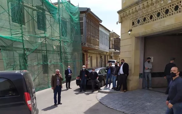 Церемония прощания с народным артистом Эльдаром Гулиевым Церемония прощания с народным артистом Эльдаром Гулиевым - Sputnik Азербайджан