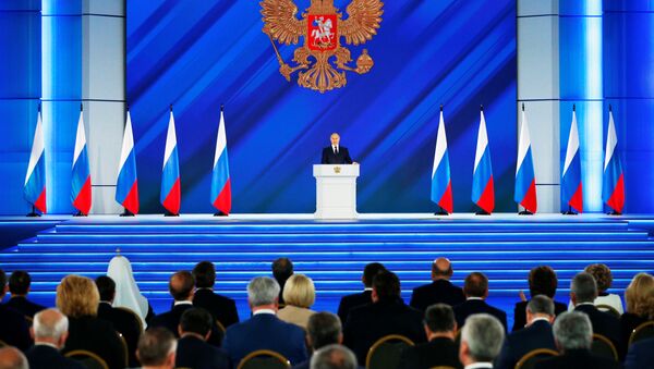 Президент РФ Владимир Путин выступает с ежегодным посланием Федеральному Собранию - Sputnik Azərbaycan