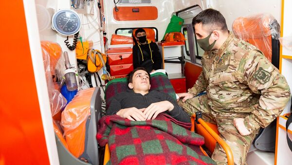 Отправка ветерана на лечение в Турцию - Sputnik Азербайджан