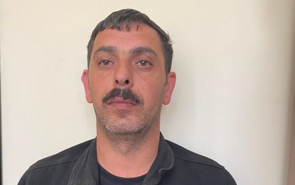 Задержанный в Физулинском районе контрабандист  - Sputnik Азербайджан