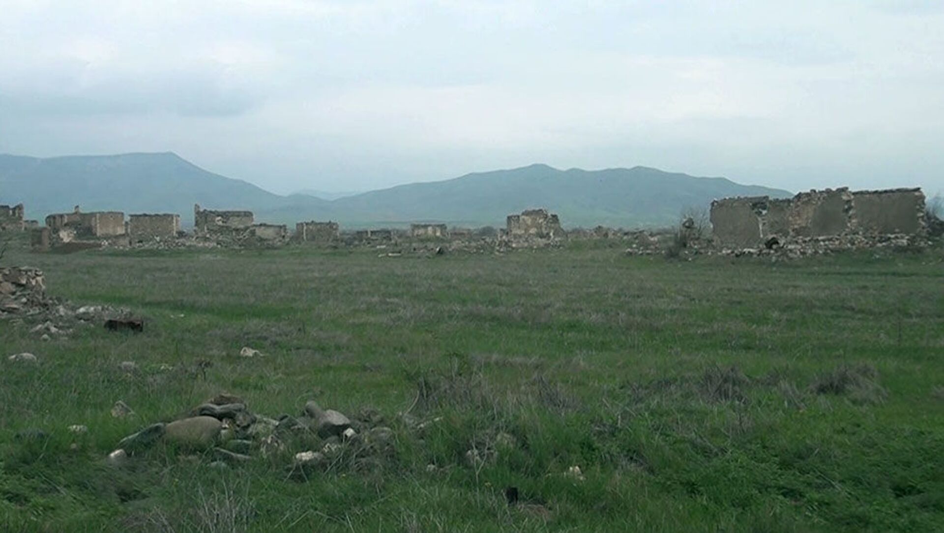 Ağdam rayonunun Poladlı kəndi - Sputnik Азербайджан, 1920, 26.04.2021