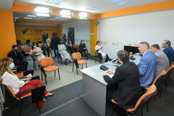 Пресс-конференция, посвященная обсуждению развития Южного Кавказа - Sputnik Азербайджан