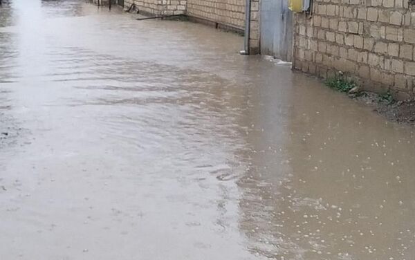 Последствие проливных дождей в Гяндже - Sputnik Азербайджан