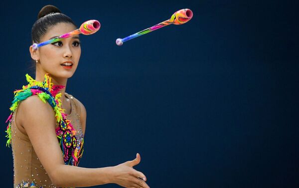 Корейская гимнастка Ким Чейвун на Кубке мира в Баку - Sputnik Азербайджан
