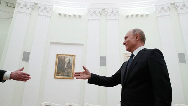 Президент РФ Владимир Путин во время встречи, фото из архива - Sputnik Азербайджан