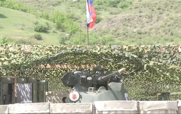 Военнослужащие российского миротворческого континента в Карабахе - Sputnik Азербайджан