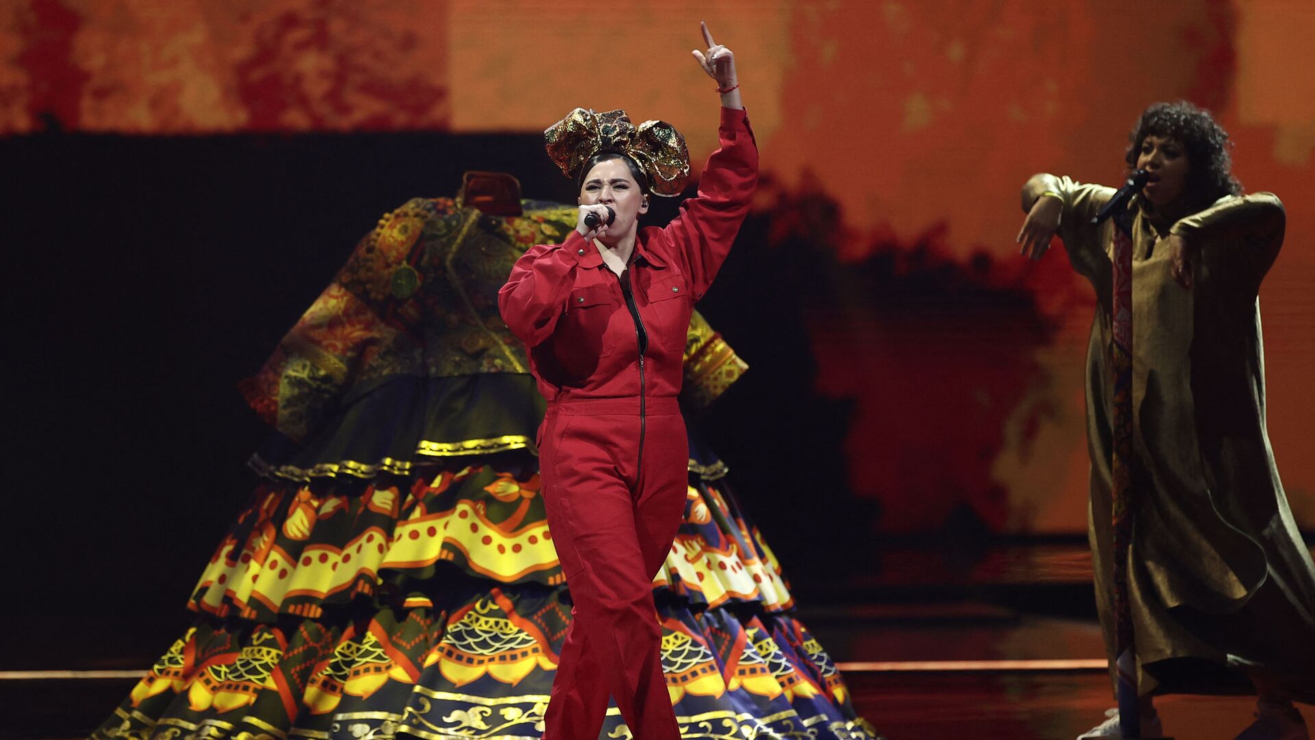 Певица Манижа (Россия) выступает в первом полуфинале конкурса песни Евровидение-2021 в Роттердаме - Sputnik Azərbaycan, 1920, 20.05.2021