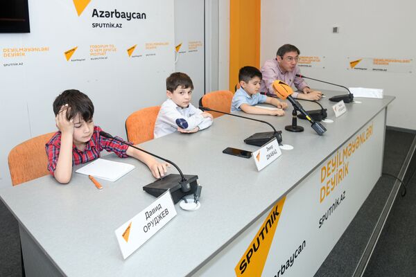 Мероприятие, посвященное Международному дню защиты детей в мультимедийном пресс-центр Sputnik Азербайджан - Sputnik Азербайджан