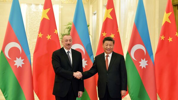Президент Азербайджана Ильхам Алиев и Председатель Китайской Народной Республики Си Цзиньпин, фото из архива - Sputnik Azərbaycan