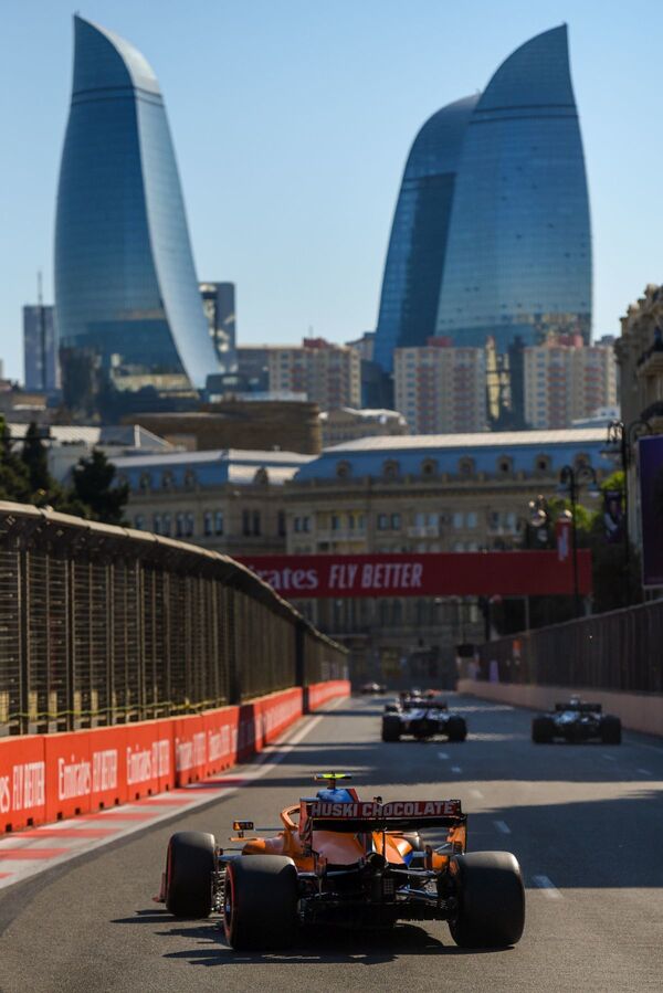 Второй день гоночного уик-энда в рамках Гран-при Азербайджана Формулы-1  - Sputnik Азербайджан