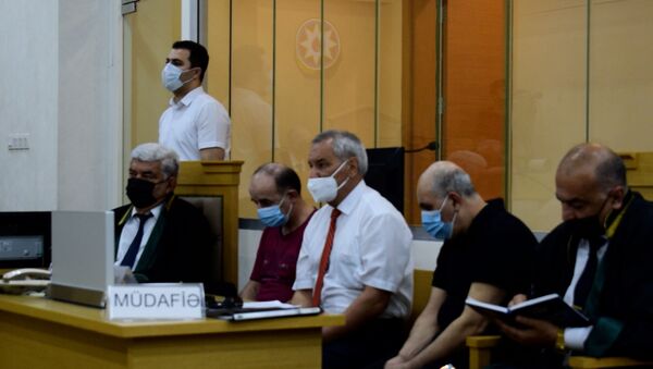 Оглашено обвинение Мкртчяну и Хосровяну – видео из зала суда - Sputnik Азербайджан