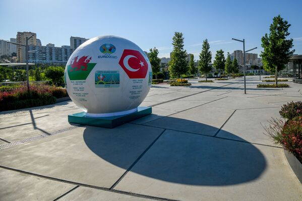Макет официального мяча чемпионата Европы по футболу в Баку, фото из архива  - Sputnik Азербайджан