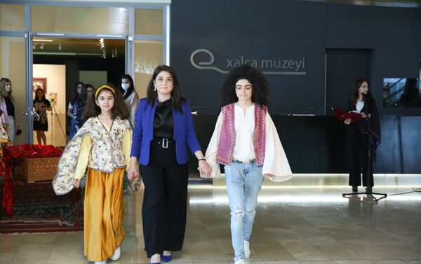  Nənəmin sandığından yaranmış Fashion Show layihəsinin iştirakçıları - Sputnik Azərbaycan