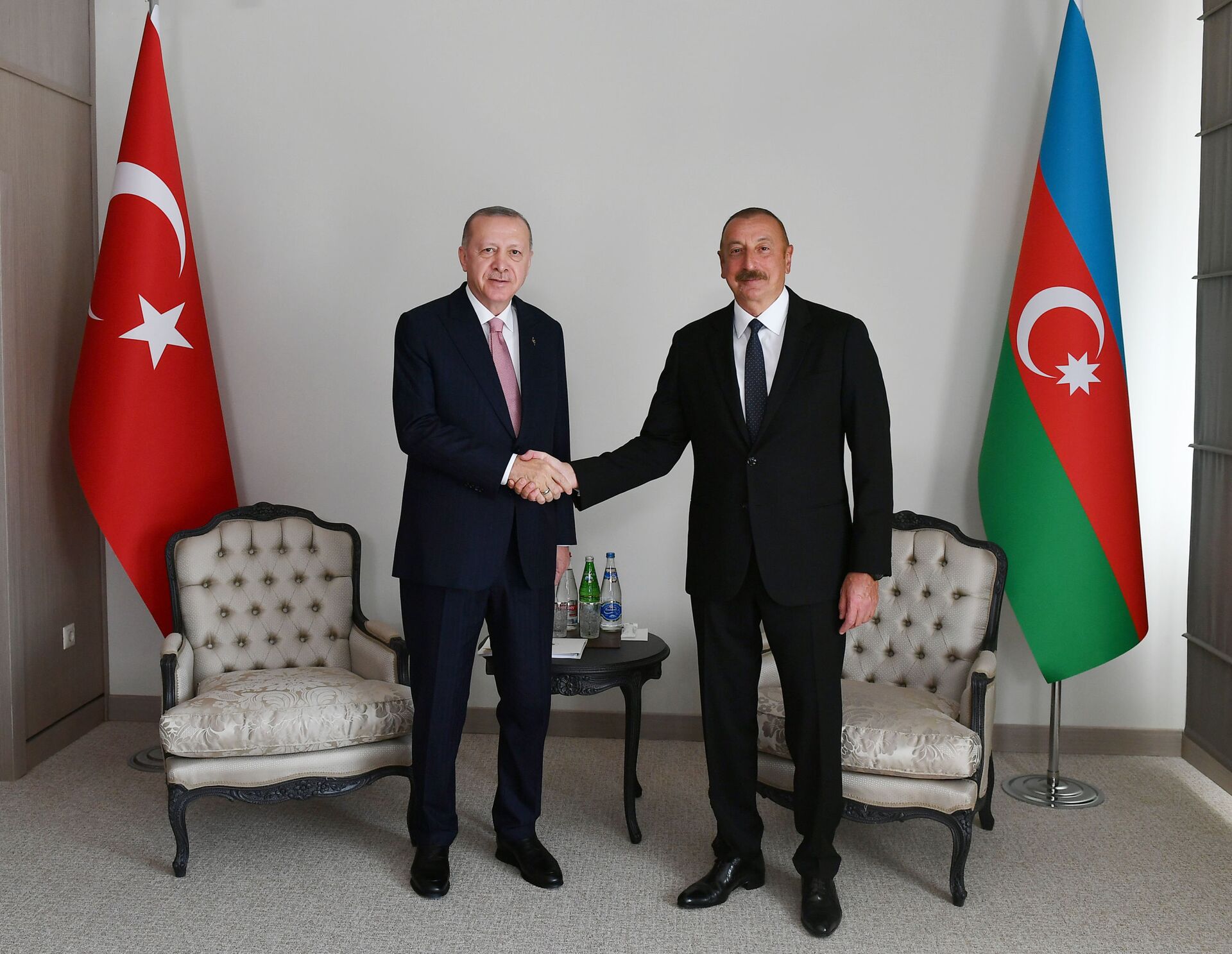 Переговоры Алиева и Эрдогана в Шуше: итоговые заявления - Sputnik Азербайджан, 1920, 16.06.2021