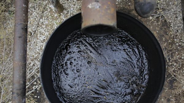 Бочка с нефтью, фото из архива - Sputnik Азербайджан