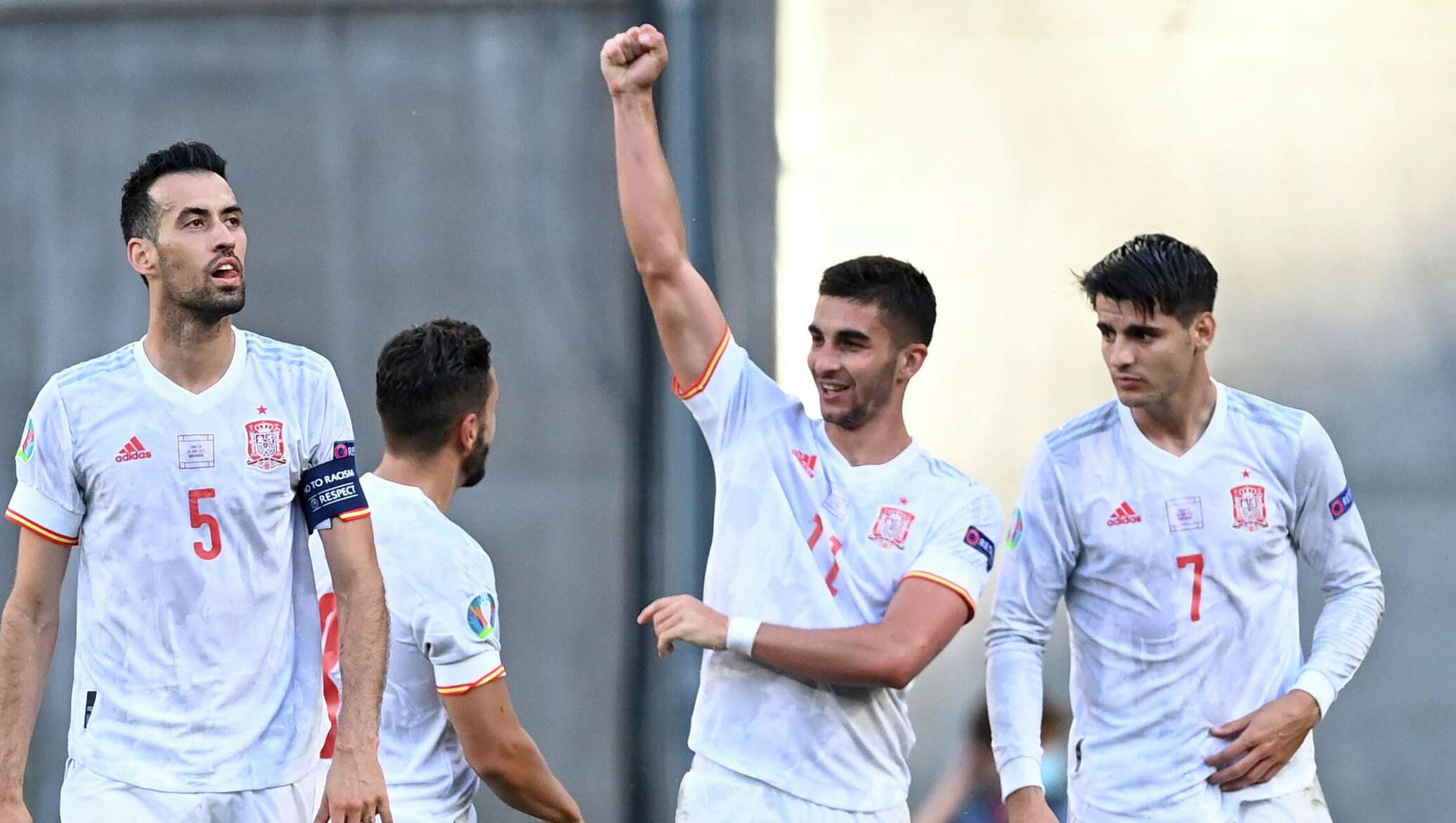 сборная италии по футболу евро 2020. игры про испанию. мората сборная испании. сборная испании по футболу на чм 2022. сборная испании 2021.
