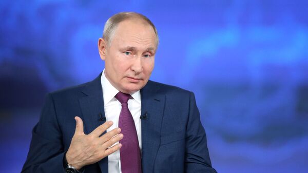 Rusiya prezidenti Vladimir Putin, 30 iyun 2021-ci il - Sputnik Азербайджан