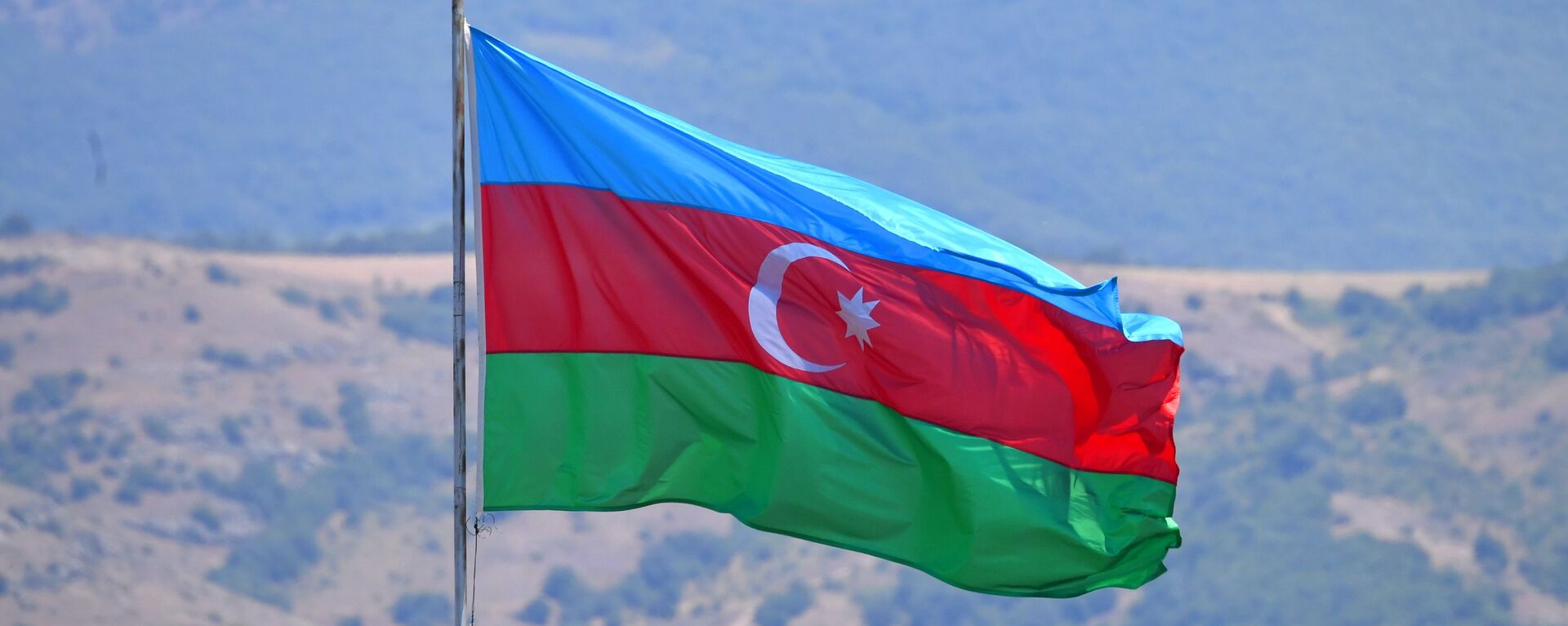 Azərbaycan bayrağı - Sputnik Azərbaycan, 1920, 26.08.2022