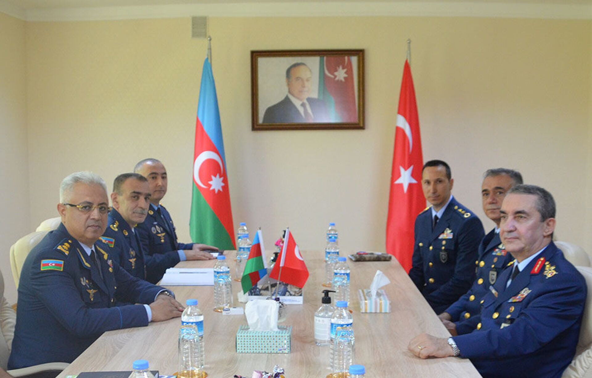 Делегацию ВВС Турции приняли в Минобороны Азербайджана - Sputnik Азербайджан, 1920, 06.07.2021