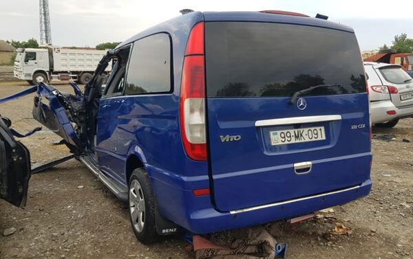 Дорожно-транспортное происшествие на территории села Мюсюслю в Уджаре - Sputnik Азербайджан
