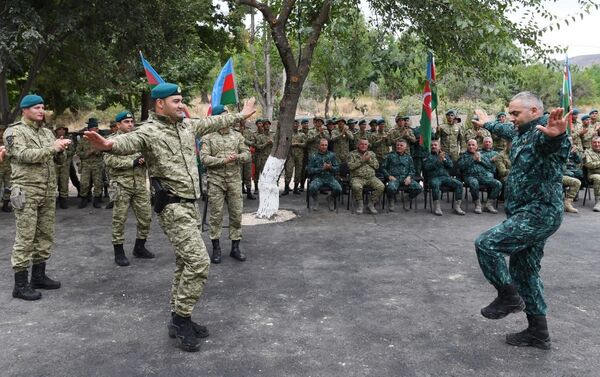 Церемония открытия новых воинских частей ГПС в Губадлы и Лачин - Sputnik Азербайджан