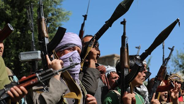 Силы ополчения во время собрания в Кабуле, когда Талибан захватил весь север (23 июня 2021). Афганистан - Sputnik Azərbaycan