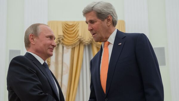 Рабочая встреча президента РФ В. Путина с государственным секретарем США Дж. Керри - Sputnik Азербайджан