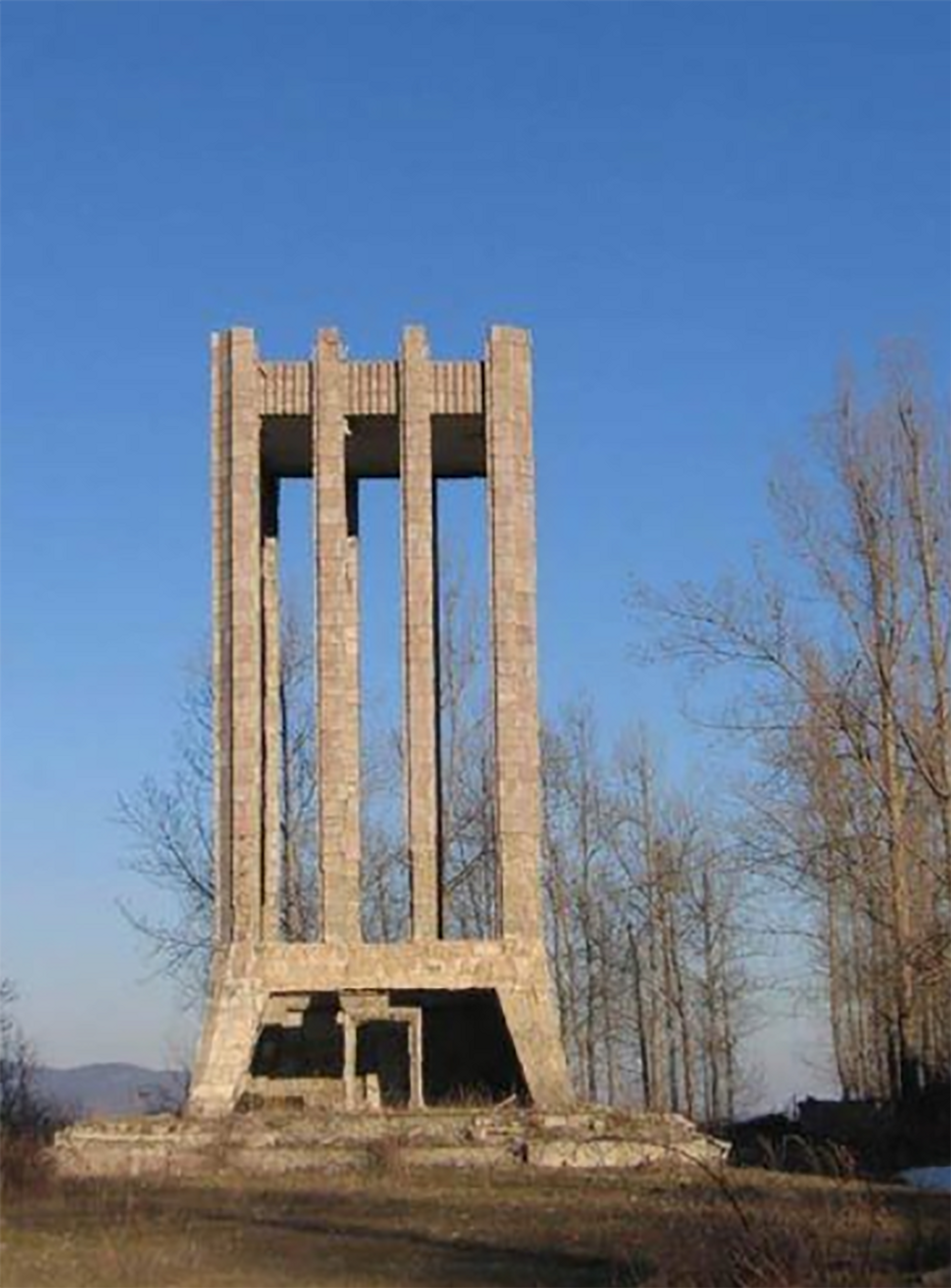 Руины мавзолея, 2012 год. - Sputnik Азербайджан, 1920, 01.10.2021