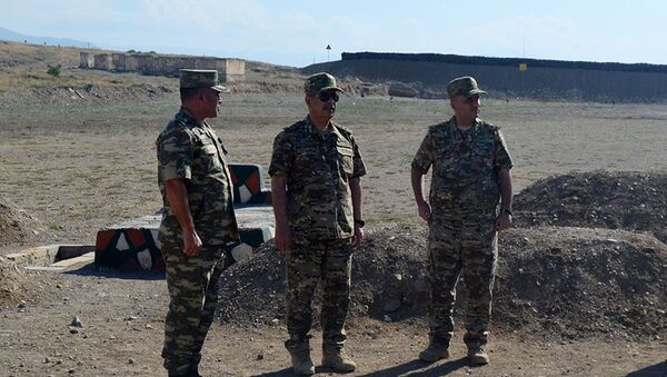 Quru Qoşunları Komandanlığının bir neçə hərbi obyekti istifadəyə verilib - Sputnik Azərbaycan