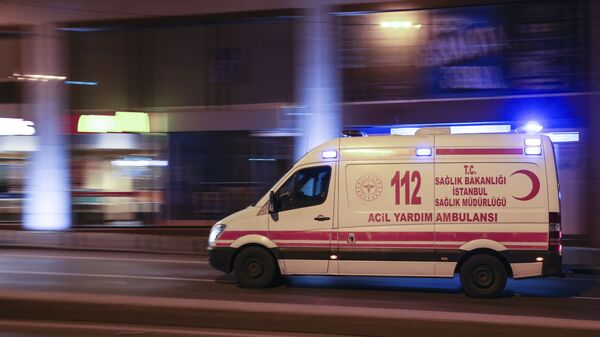 Автомобиль скорой помощи в Турции, фото из архива - Sputnik Азербайджан