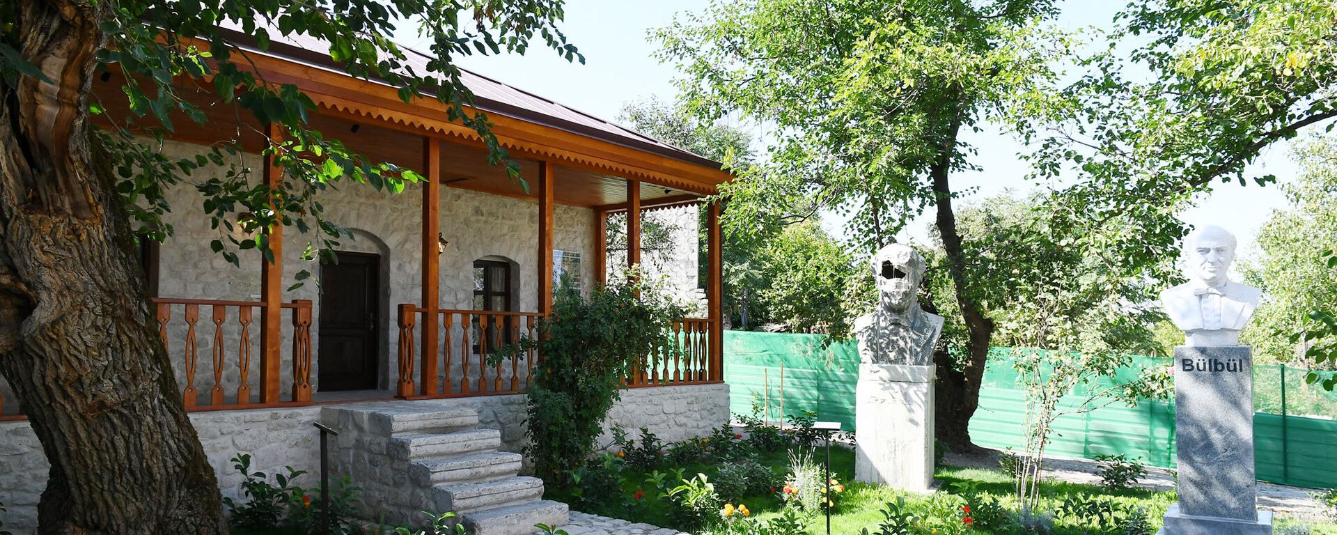  Şuşada Bülbülün ev-muzeyi - Sputnik Азербайджан, 1920, 31.08.2021