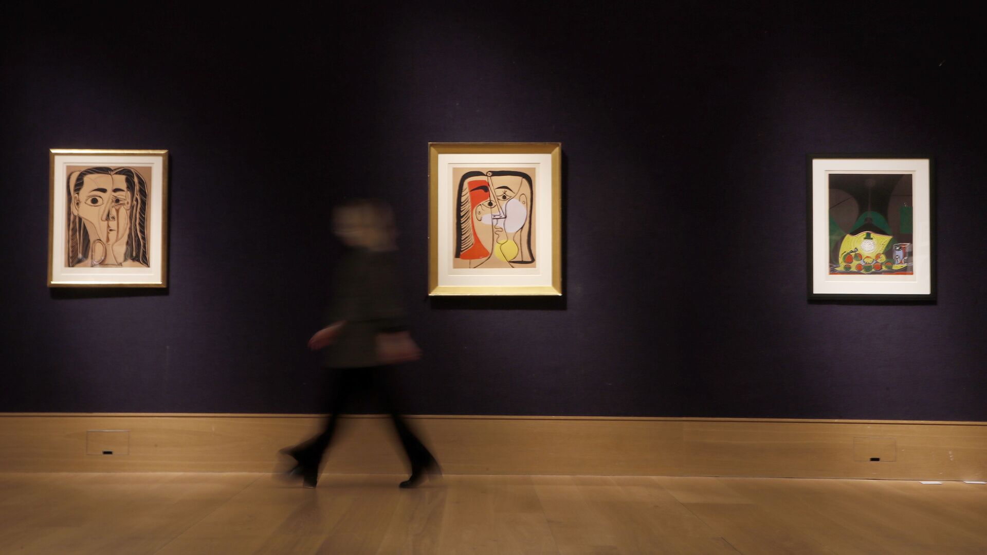 Работы Пабло Пикассо на выставке в Лондоне - Sputnik Азербайджан, 1920, 18.04.2022