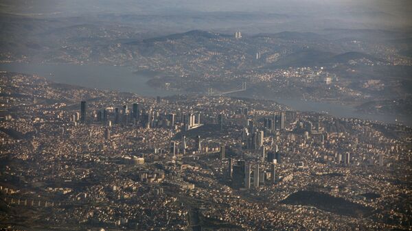 Вид на город Стамбул с высоты птичьего полета, фото из архива - Sputnik Азербайджан