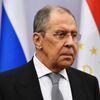 Министр иностранных дел России Сергей Лавров во время общения с журналистами после заседания Совета министров иностранных дел СНГ в Минске - Sputnik Азербайджан