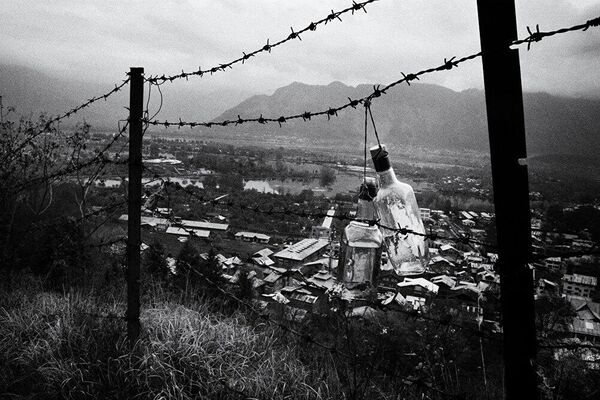 Работа независимого фотографа из Индии Шарафата Али &quot;Кашмир: спорное наследие&quot; - Sputnik Азербайджан