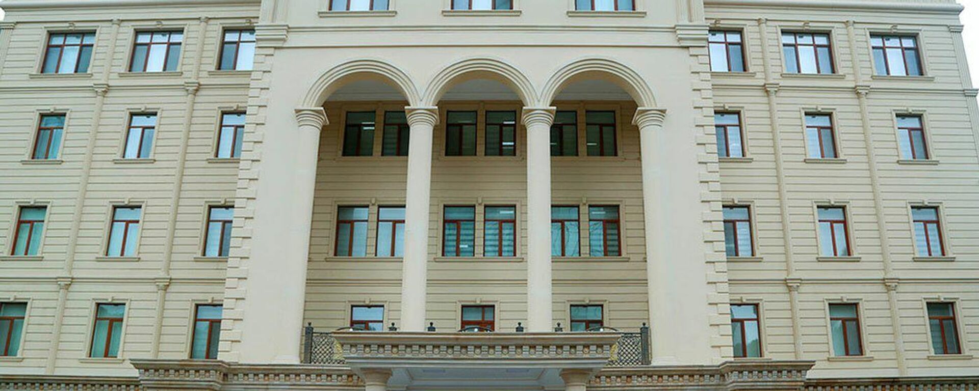Здание министерства обороны Азербайджана здание Минобороны АР  - Sputnik Азербайджан, 1920, 11.04.2023