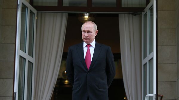 Vladimir Putin, arxiv şəkli - Sputnik Azərbaycan