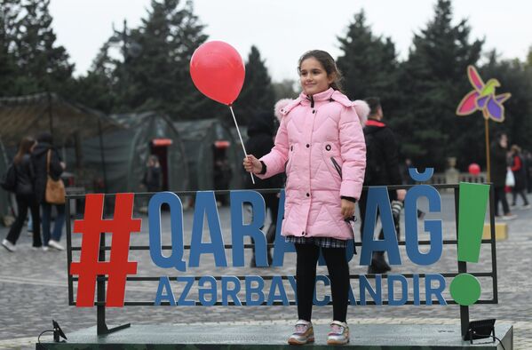&quot;Ярмарка Победы&quot;, которая начинается сегодня и продлится до 9 ноября, посвящена великой победе азербайджанского народа. - Sputnik Азербайджан