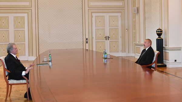 Президент Азербайджана Ильхам Алиев принял экс-президента Украины Виктора Ющенко - Sputnik Азербайджан