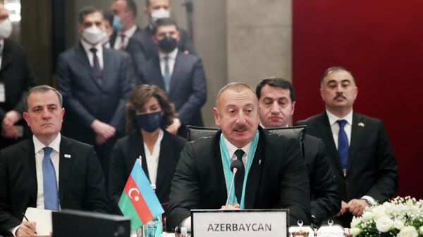 Президент Азербайджана Ильхам Алиев на саммите Совета сотрудничества тюркоязычных государств - Sputnik Азербайджан