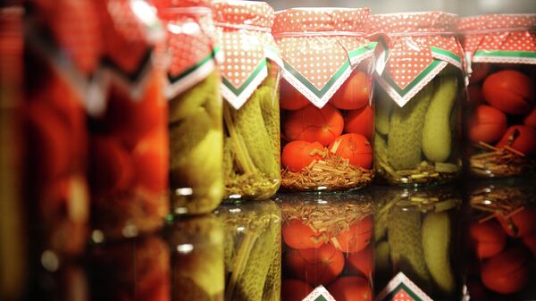 Консервированные овощи, фото из архива - Sputnik Азербайджан
