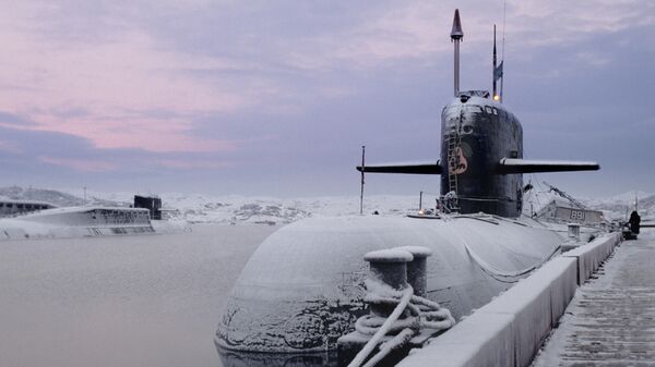 Атомная подводная лодка того же класса, что и Курск (К-141). Северный флот ВМФ России. - Sputnik Азербайджан