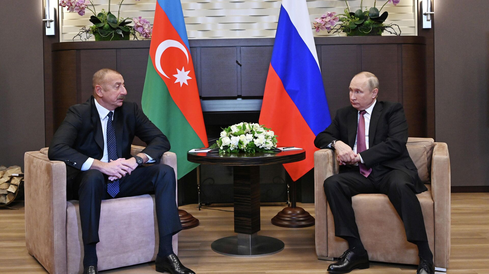  Президент России Владимир Путин и президент Азербайджана Ильхам Алиев, фото из архива - Sputnik Азербайджан, 1920, 27.02.2022