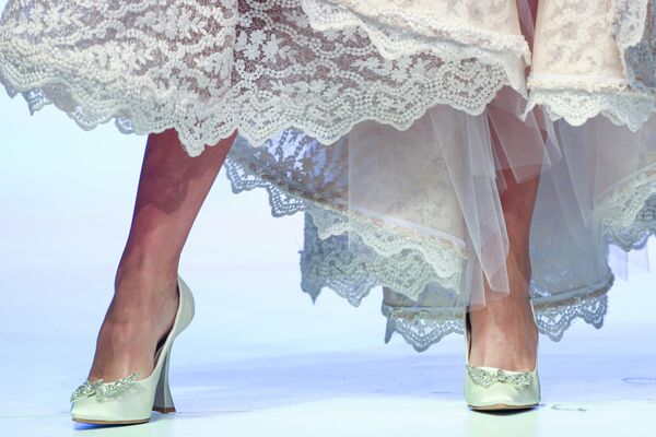 За десять сезонов своего существования Azerbaijan Fashion Week сохранила за собой статус самого главного модного события Азербайджана. - Sputnik Азербайджан