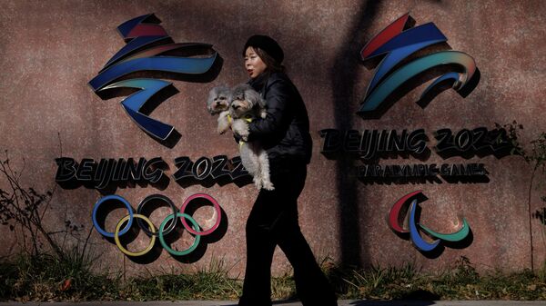 Логотипы зимних Олимпийских игр 2022 года в Пекине и Паралимпийских игр в Китае - Sputnik Азербайджан